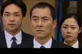 法院查封娱乐城，董事长不慌不忙叫来警察，法官全部逮捕!