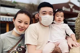 人生赢家！36岁丁俊晖现状，身家上亿定居英国，42岁妻子风韵犹存视频封面