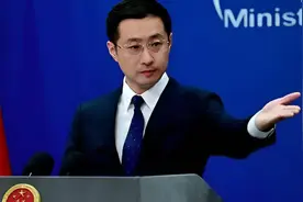 美菲联合军演时击沉了一艘中国制造的船只？中方回应