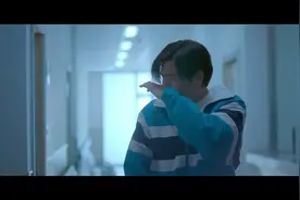 匆匆那年：陈寻多年后再见方茴，方茴一身红衣太亮眼，陈寻看傻视频封面