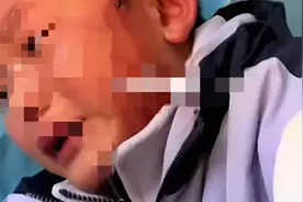 云南8岁小学生因卷子破损被老师用戒尺打破头，官方介入视频封面