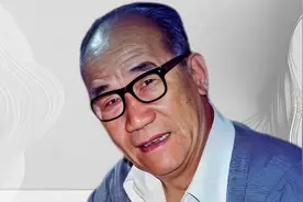 侯宝林一生娶妻三人，为何建国后独留王雅兰，不止因其年轻漂亮