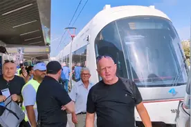 中国承建以色列轻轨，24公里218.8亿元，8小时乘客量超过100000人