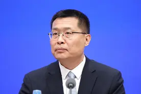 数贸会观众有机会享受亚运冠军待遇 打印3D人物模型视频封面