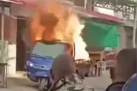 湖北天门山一镇上发生液化气罐爆炸 政府：运输时泄漏已及时处理视频封面