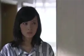 男友抛弃村姑娶富家女，结婚当天村姑挺着大肚子来参加，精彩视频封面