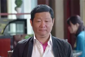 女总裁追求牛老幺，牛老幺身为农民，却不愿上她的豪车