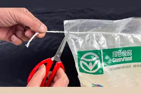 才知道，拆米袋线这么简单，不用记口诀，师傅教我窍门，一拉就开