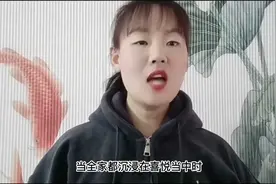 三胞胎竟有三个爹！年轻貌美的妻子说出真相后，丈夫崩溃了视频封面