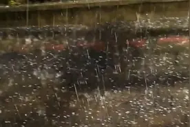 强对流天气已抵达北京：平谷等地闪电、大风、暴雨、冰雹齐至