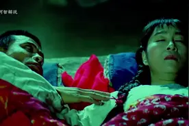 《一棵树》：一件平凡的事坚持到极致便是伟大，治沙女杰的故事视频封面