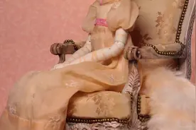 英国玩偶艺术家Rachel Brown制作猫咪玩偶的过程视频封面