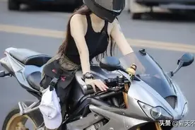会骑机车的女孩真的帅图片