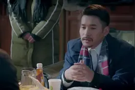 影视：宋晓峰找文松拍戏，片酬只给80块，文松用嘴型把他送走！视频封面