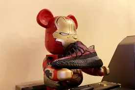 Adidas YEEZY 350V2 Yecheil 椰子350 黑红拼接 FW5190 开箱评测视频封面