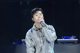 范丞丞solo 范丞丞《哑剧》