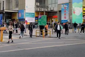 这里是深圳华强北二手机批发市场视频封面