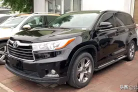 花乡看车，没有性价比的二手车，销量还挺大，丰田汉兰达您看值不