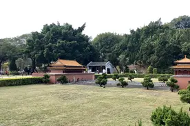 没去过北京故宫没关系，深圳锦绣中华里面，有个山寨版的迷你故宫视频封面