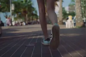 Lover Boy视频封面