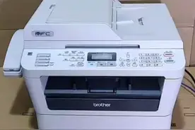 兄弟7360激光多功能打印机 
打印，复印，扫描三位一体视频封面