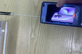 红米K30和华为Nova6线下对比——双打孔丑出天际视频封面