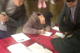 成都古镇小套路，从1写到300，挑战者为何络绎不绝？视频封面