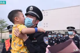 爸爸，我想你了！广东狱警完成58天封闭执勤，递交安全接力棒视频封面