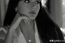 意大利时尚博主 Paola，Cossentino日常穿搭，优雅复古的高级感 图片