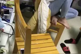 交了个女朋友，跟交了5个一样视频封面