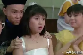 喜剧片，女孩慧眼被鬼打开，终于看清男人们的真面目了视频封面