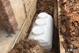 500元一个化粪池，你们说好耐用吗，还是用砖砌隔层比较耐用视频封面