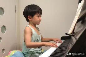 钢琴小王子弹奏大汤二《乡村庭园》