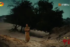 #何炅将军丸子头# 不仅是欢迎新朋老友的何老师