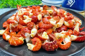 炒虾尾好吃有绝招，教你酒店不外传的秘诀，虾肉Q弹不腥又入味视频封面