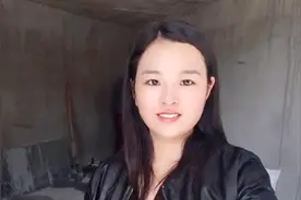 小夫妻花光所有积蓄买店铺，临街十字路口，大家说做什么行业好？