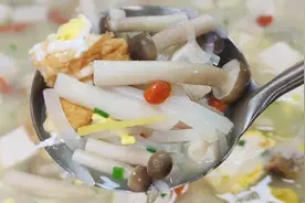 天凉了，给家人多喝这道萝卜三鲜汤，汤汁浓白，鲜香好喝又营养视频封面