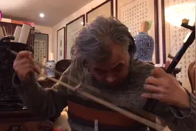 南昌二胡名家曹老师，一曲《赛马》欢快，那音质明丽，音色浑厚视频封面