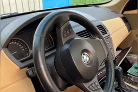 90后小伙挑战开最破宝马X3自驾西藏，很想看他能否成功到达目的地