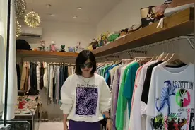 这组的搭配太好看了 紫色系列 卫衣的各种组合 简洁休闲又时尚视频封面