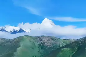 贡嘎山（Gongga Shan），又叫岷雅贡嘎（Minya Konka）美景秀一波