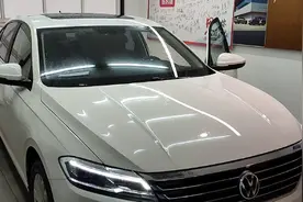 下雨天提自动舒适朗逸plus，落地12万多配液晶仪表，没让人失望视频封面