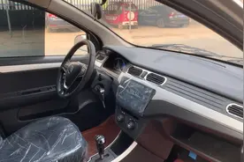 吉林大叔选择这款鸿日S1，新能源低速电动四轮车，老年代步车视频封面