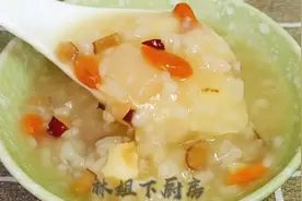银耳雪梨粥正确做法，时间短，胶质粘稠，生津润肺，适合立秋养生