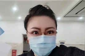 医保卡开裂，如何补卡？俊嫂体验式播报视频封面