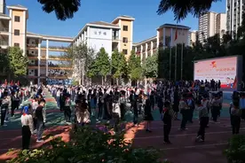 滨湖路小学五象校区视频封面