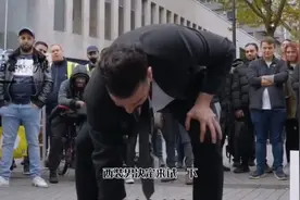 街头挑战成功就给现金、看看有多少人成功视频封面