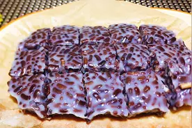 红豆糯米糕又火了，在家这样做咬一口又香又甜，糯唧唧的太好吃了视频封面