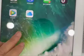 教大家老款IPAD如何下载软件