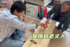 上海35平小房子又添四个柜子，老公帮我装，我请他吃大餐视频封面